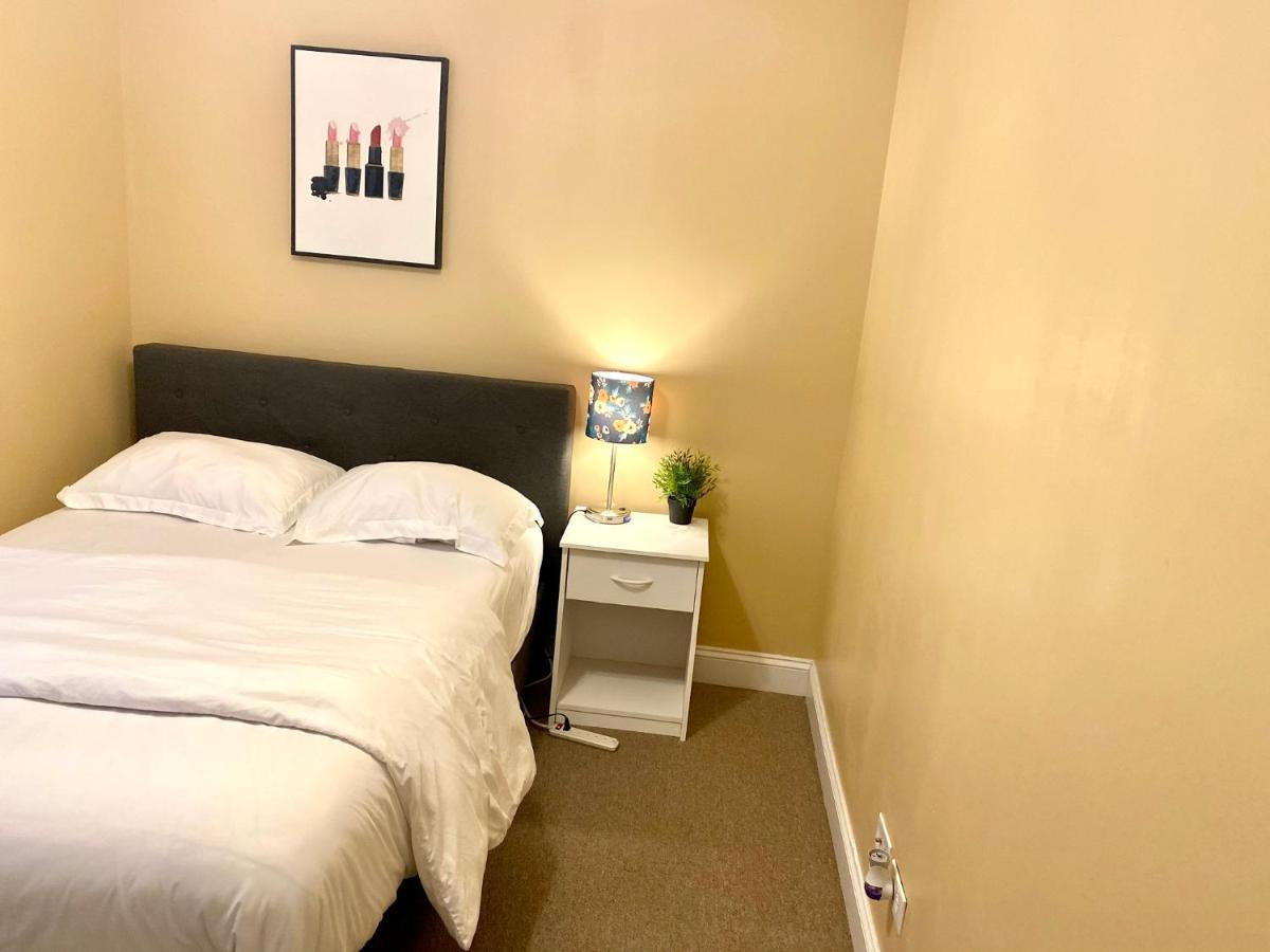 Entire Modern 2 Bedroom Apartment Σικάγο Εξωτερικό φωτογραφία